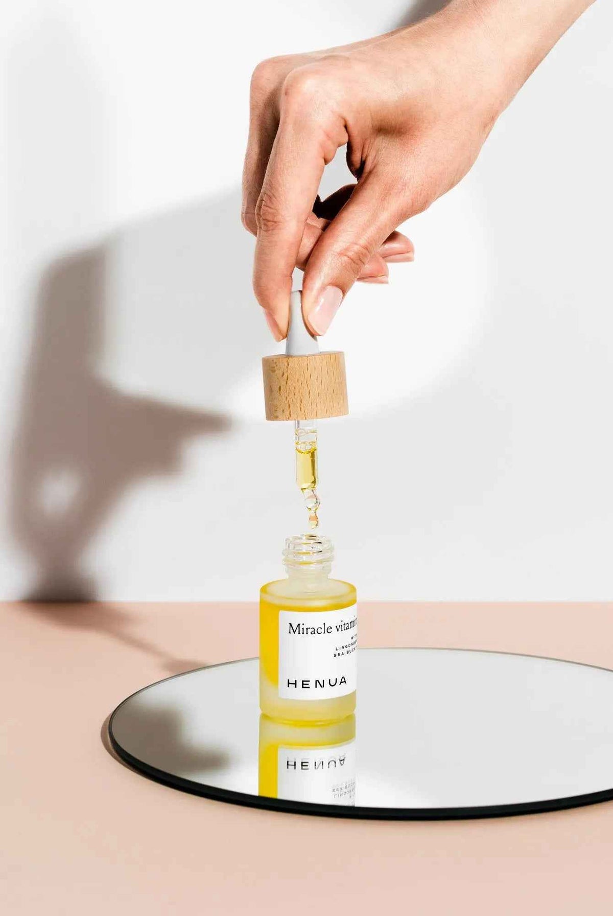 Vitaminų prisotintas veido aliejus „Miracle Oil“ (30 ml)